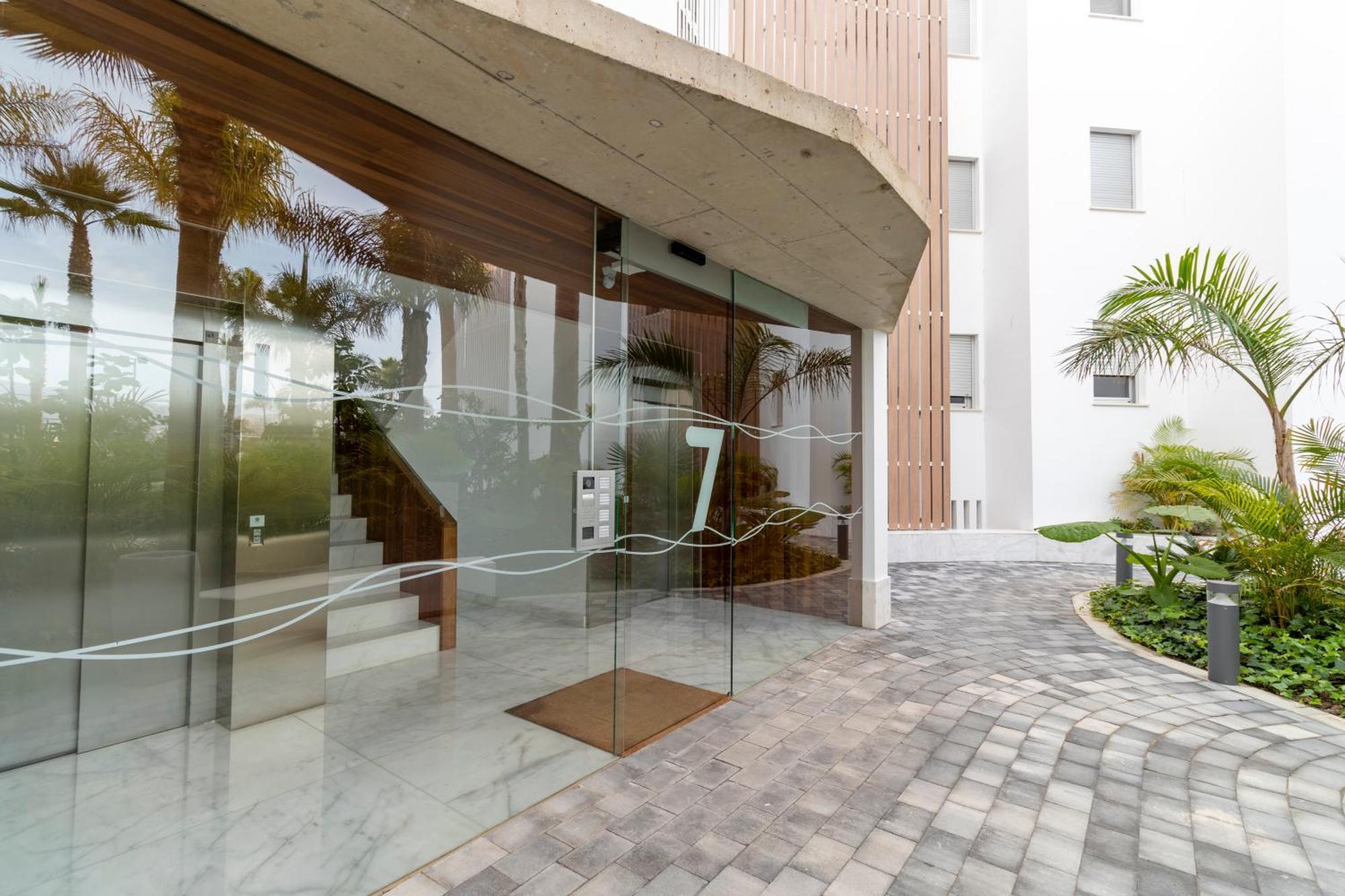 Rentitspain Apartamento Serena Terraza Con Vista A Golf Motril Extérieur photo