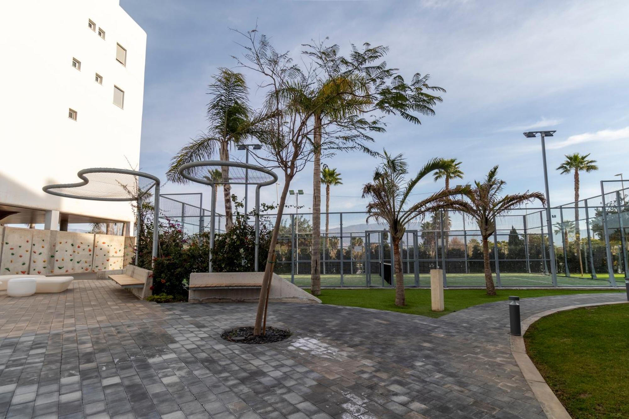 Rentitspain Apartamento Serena Terraza Con Vista A Golf Motril Extérieur photo